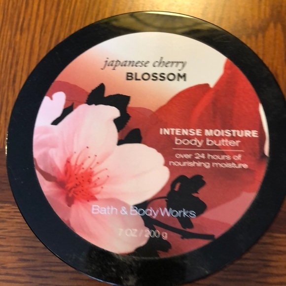 NWT Bath and Bodyworks Japanese  cherry blossom Moisturizer body butter cream - Picture 1 of 3